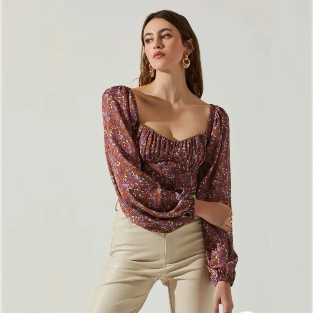 ASTR The Label Penny Floral Puff Sleeve Top Women’s Medium Zip Back Blouse